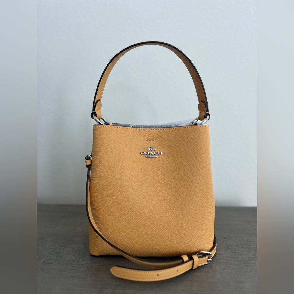 Coach Leather Small Town Bucket Bag in SV/Honeycomb
